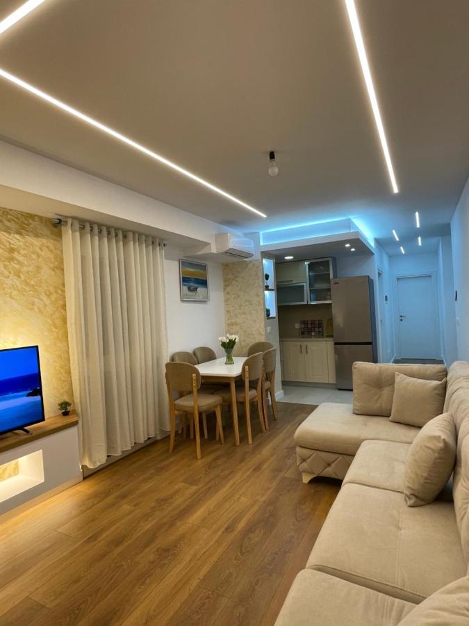 The Blue Pearl Apartment 2 Durrës Exteriör bild